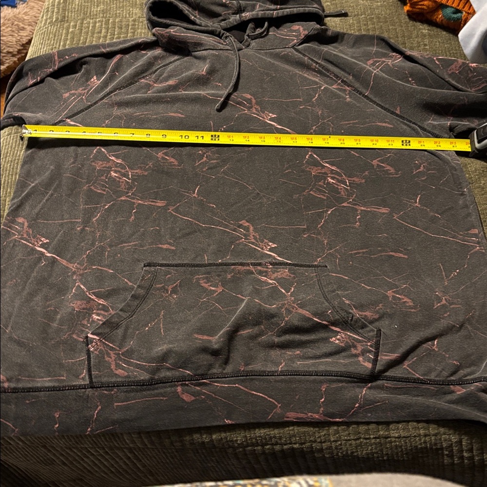 Torrid Everyday Fleece Black and Maroon Marble Active Hoodie Size 3 (22/24) - Picture 14 of 15